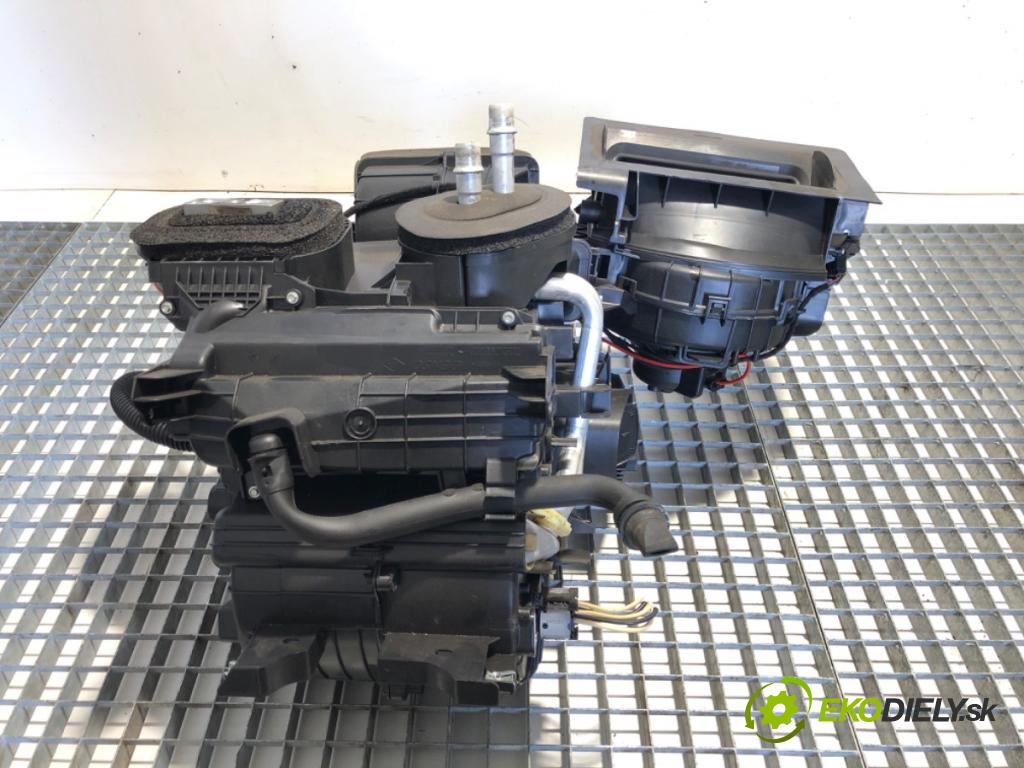 OPEL MOVANO B Autobus 2021 120 kW 2.3 CDTI FWD (JV) 2298 Výhrevné teleso, radiátor kúrenia KOMBAJN 272700721R