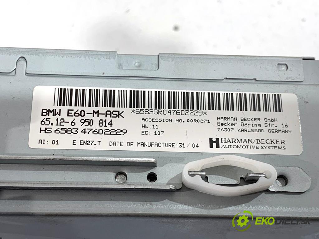 BMW E60 sedan 2004 125 kW 520 i 2171 RADIO 6950814 (Audio zariadenie)
