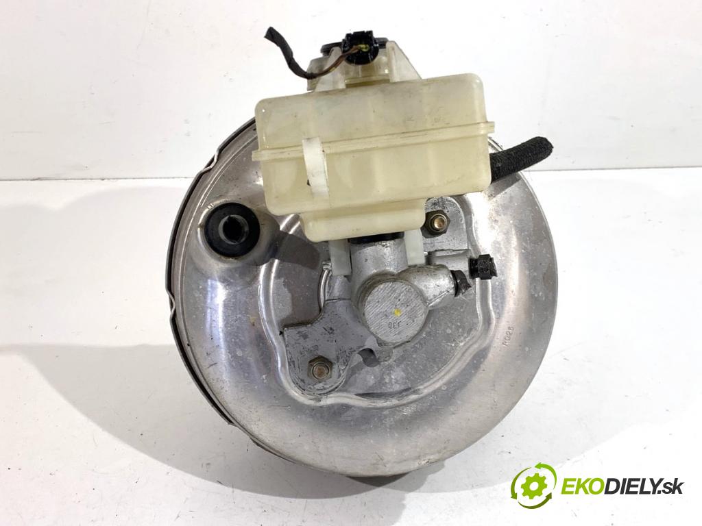 BMW E60 sedan 2004 125 kW 520 i 2171 posilovač bŕzd LAC115THE