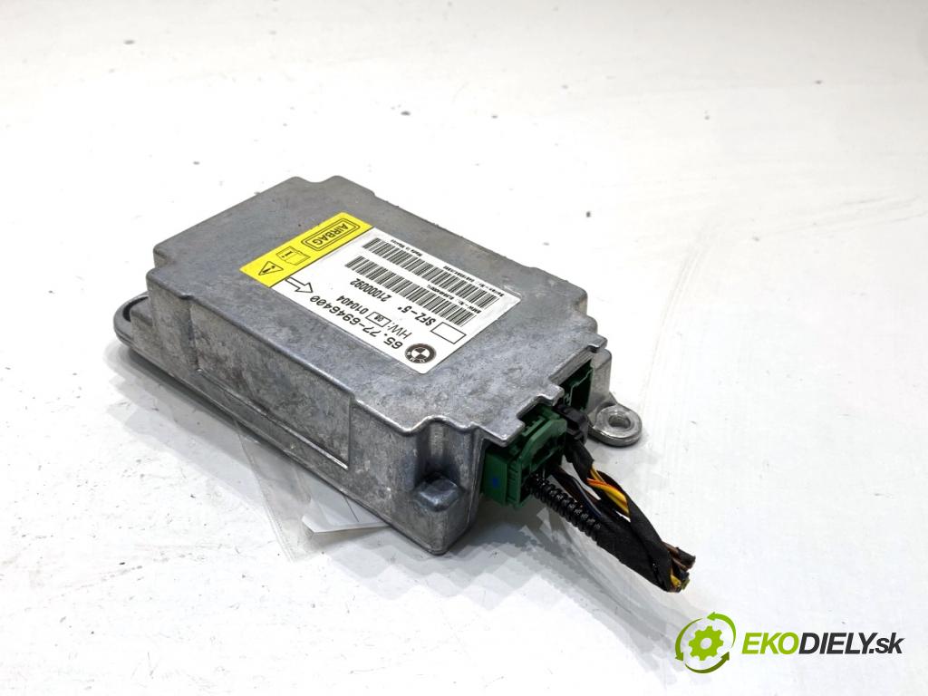 BMW E60 sedan 2004 125 kW 520 i 2171 senzor airbag 6946400 (Snímač)