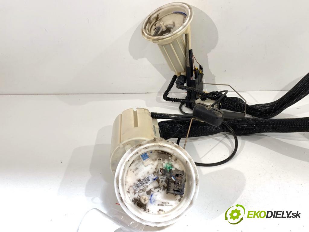 BMW E60 sedan 2004 125 kW 520 i 2171 pumpa paliva 6765843 0580314027