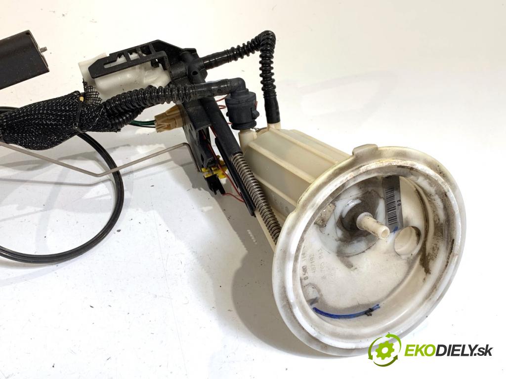 BMW E60 sedan 2004 125 kW 520 i 2171 pumpa paliva 6765843 0580314027