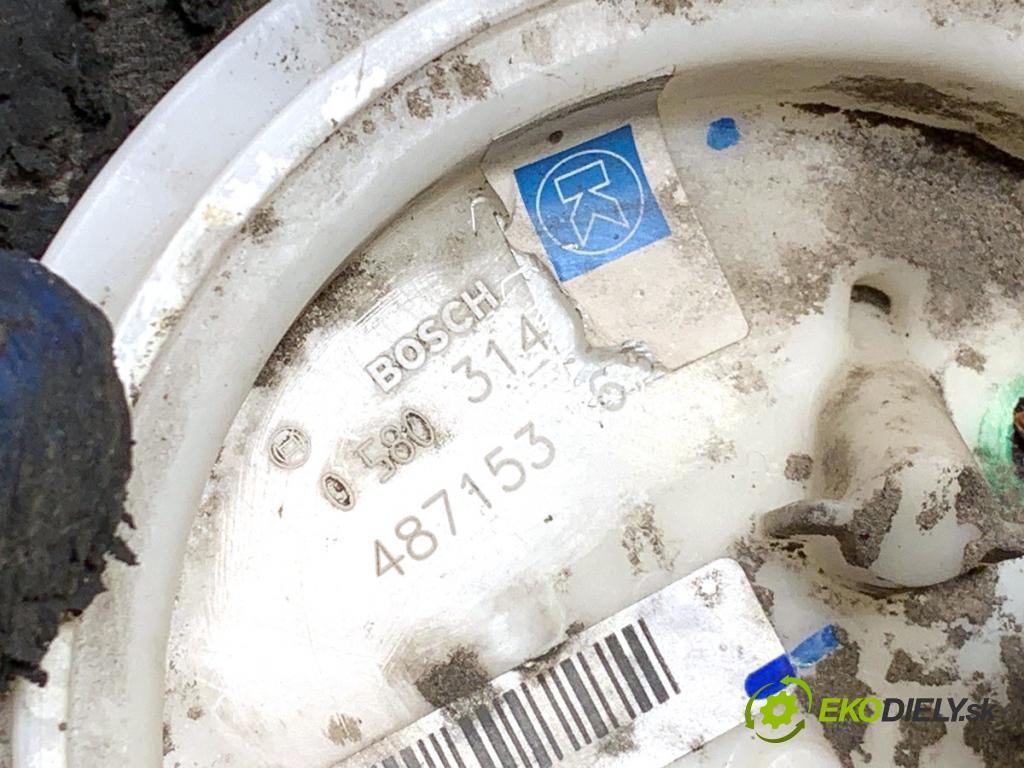 BMW E60 sedan 2004 125 kW 520 i 2171 Pumpa paliva 6765843 0580314027