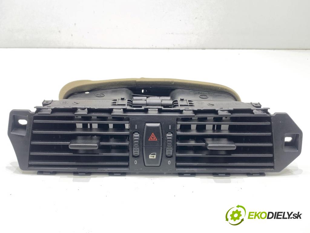 BMW E60 sedan 2004 125 kW 520 i 2171 Mriežky kúrenia predný 6910734