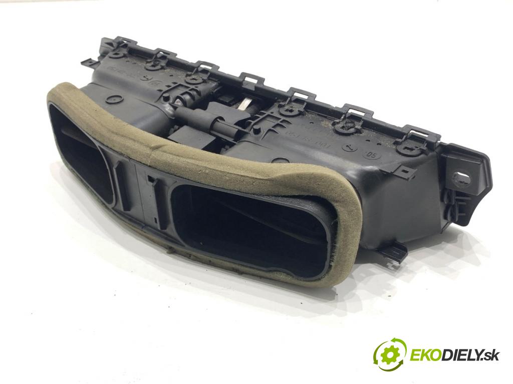 BMW E60 sedan 2004 125 kW 520 i 2171 Mriežky kúrenia predný 6910734