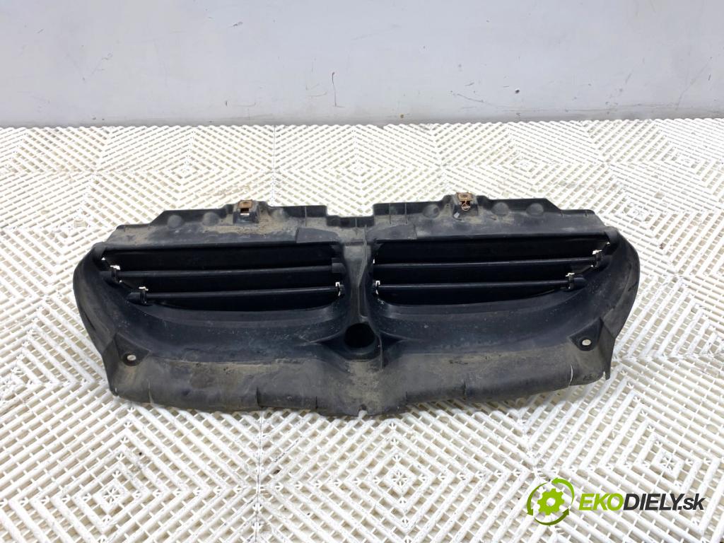 BMW E60 sedan 2004 125 kW 520 i 2171 volant přívod vzduchu ZÁVĚRKA: 7050537
