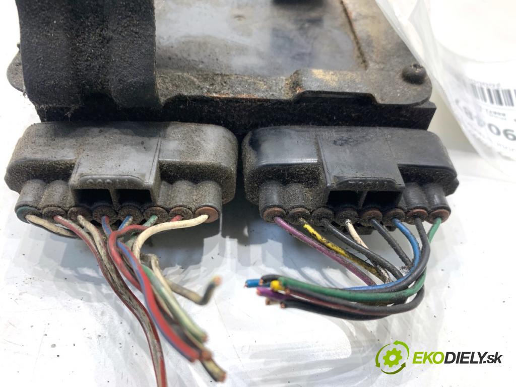 TOYOTA AVENSIS T25 liftback 2003 85 kW 2.0 D-4D (CDT250_) 1995 Modul VSTREKOVAČE: 89871-20050
