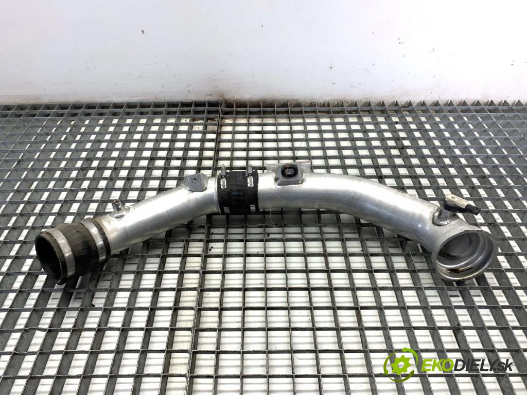 MERCEDES-BENZ GLE SUV 2020 270 kW GLE 450 EQ Boost 4-matic (167.157) 2498 Rúra turba A2560980007