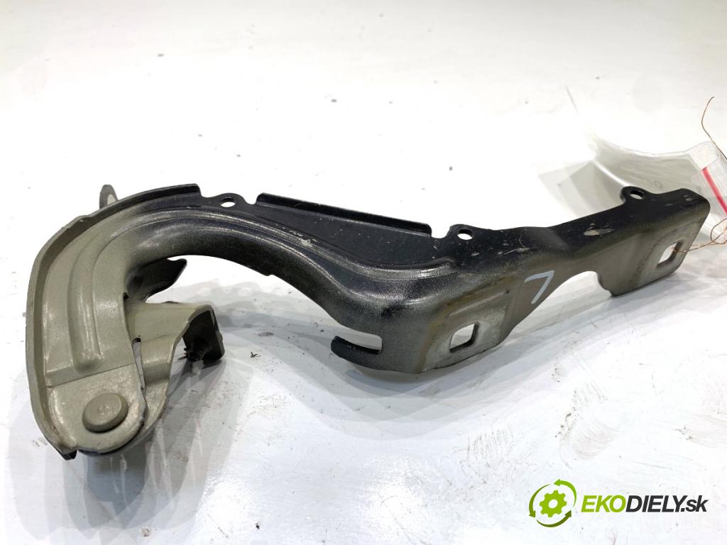 CITROEN C3 III liftback 2018 81 kW 1.2 PURETECH 110 1199 Záves kapoty ľavy predný 9812778580
