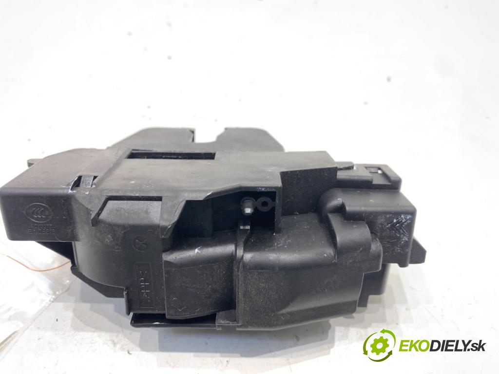 CITROEN C3 III liftback 2018 81 kW 1.2 PURETECH 110 1199 zámok dverí zad 9816195380
