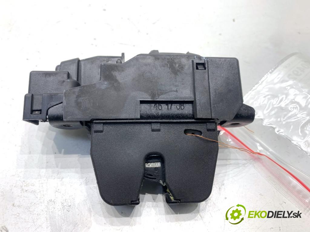 CITROEN C3 III liftback 2018 81 kW 1.2 PURETECH 110 1199 zámok dverí zad 9816195380