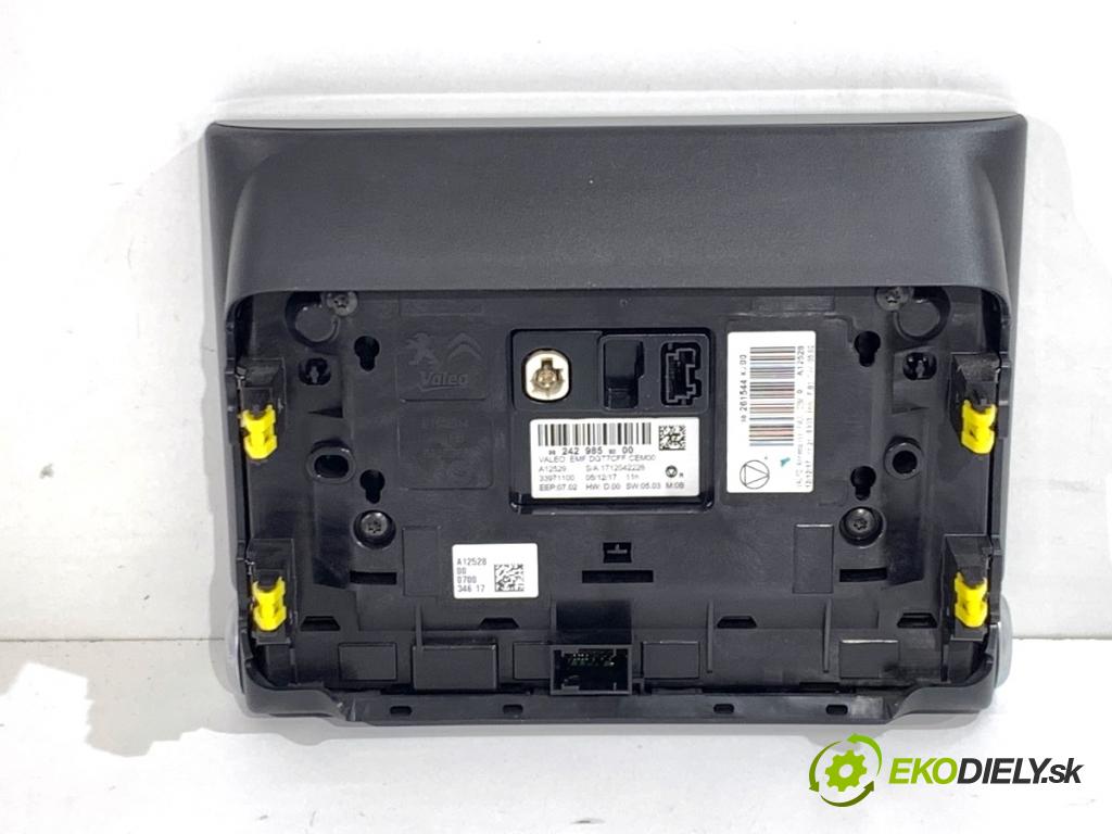 CITROEN C3 III liftback 2018 81 kW 1.2 PURETECH 110 1199 Dislpej 9824298580 (Prístrojová doska)