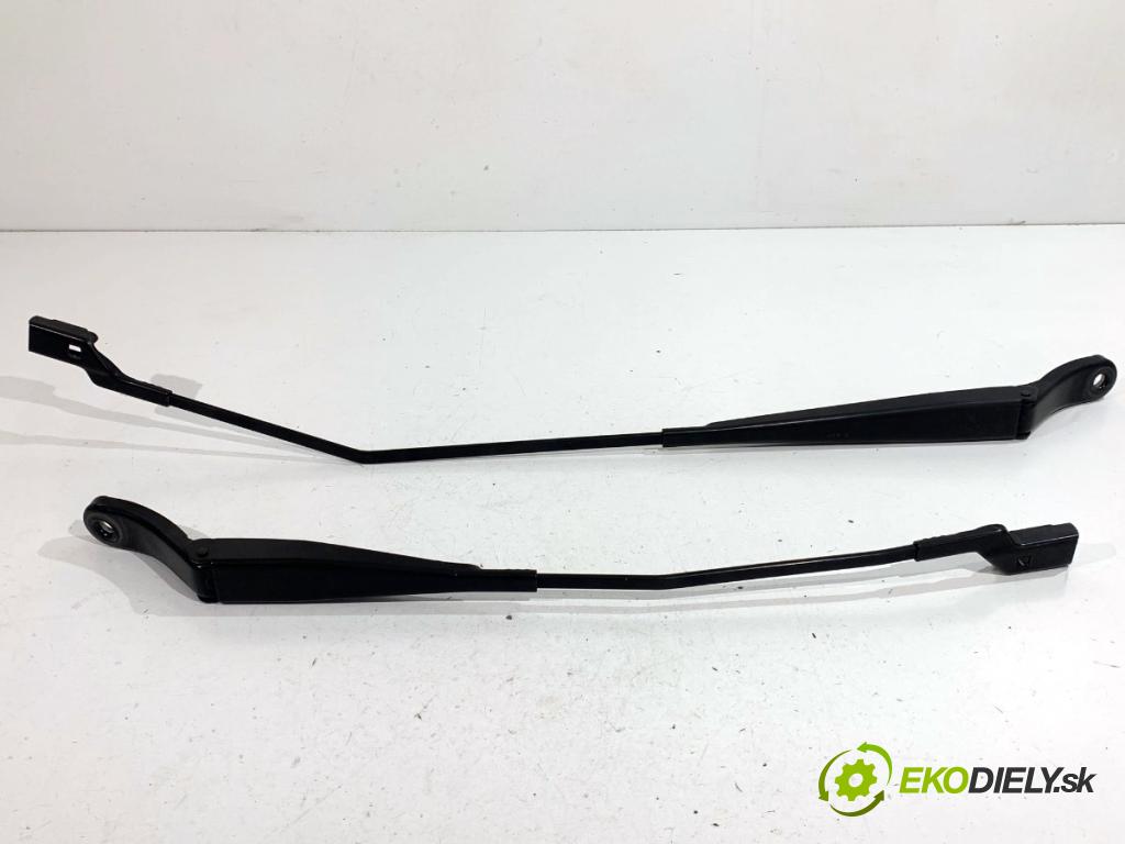 CITROEN C3 III liftback 2018 81 kW 1.2 PURETECH 110 1199 ramena stěrače přední část 9673291980