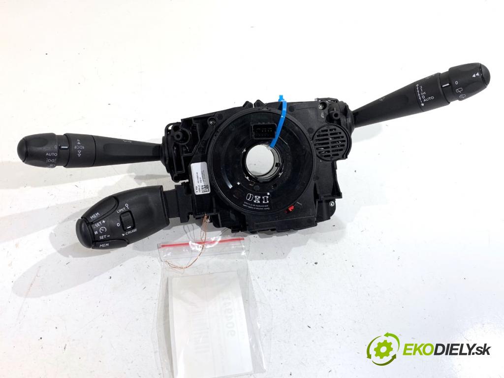 CITROEN C3 III liftback 2018 81 kW 1.2 PURETECH 110 1199 přepínač kombinovaný 98262578ZD (Páčky pod volantem)