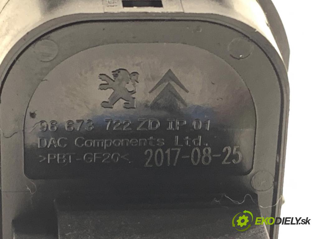CITROEN C3 III liftback 2018 81 kW 1.2 PURETECH 110 1199 Prepínač nastavenia spätných zrkadiel 96673722ZD (Prepínacie páčky pod volantom)