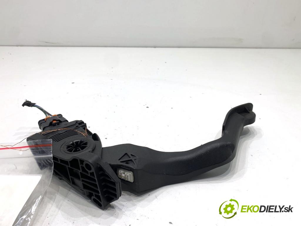 CITROEN C3 III liftback 2018 81 kW 1.2 PURETECH 110 1199 Potenciometer plynu 9671433780 (Potenciometer plynového pedálu)
