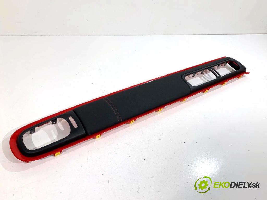 CITROEN C3 III liftback 2018 81 kW 1.2 PURETECH 110 1199 lišty kryt 9812400977 (Lišta)