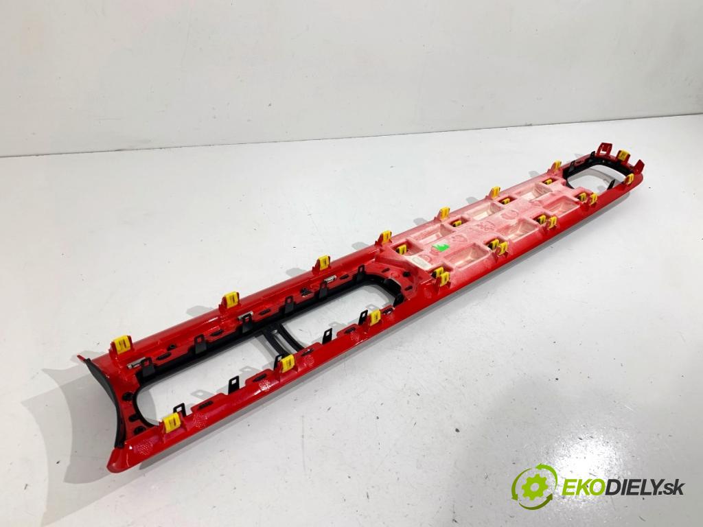 CITROEN C3 III liftback 2018 81 kW 1.2 PURETECH 110 1199 lišty kryt 9812400977 (Lišta)