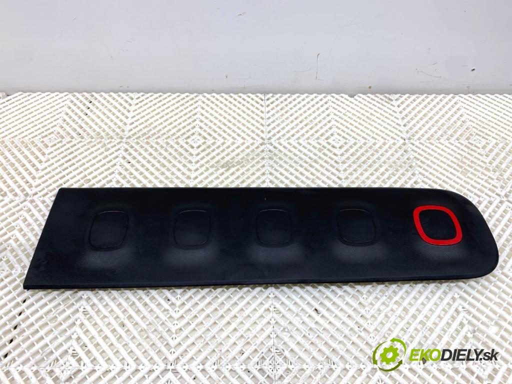 CITROEN C3 III liftback 2018 81 kW 1.2 PURETECH 110 1199 Lišta Dvere pravy predný 9813090877