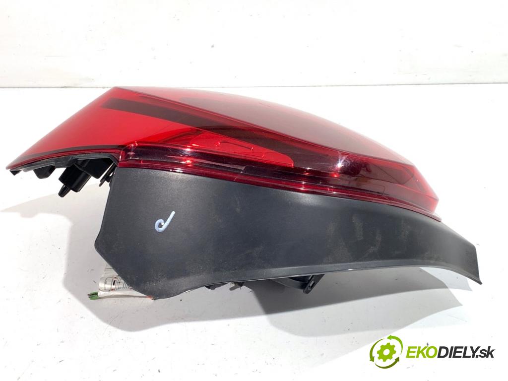 CITROEN C3 III liftback 2018 81 kW 1.2 PURETECH 110 1199 světlo pravý zadní část 9812257480