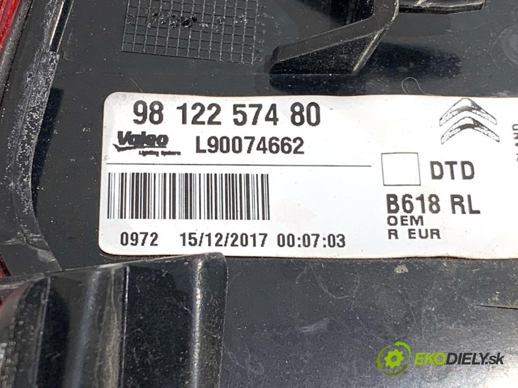 CITROEN C3 III liftback 2018 81 kW 1.2 PURETECH 110 1199 světlo pravý zadní část 9812257480