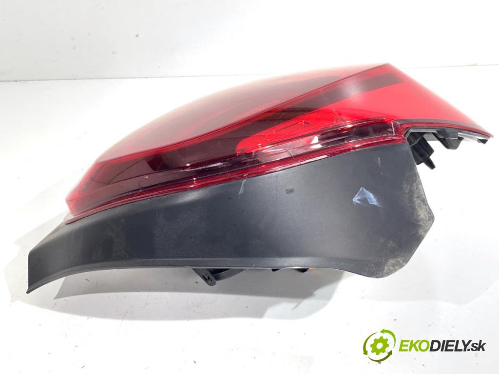 CITROEN C3 III liftback 2018 81 kW 1.2 PURETECH 110 1199 Svetlo ľavy zad 9812257580