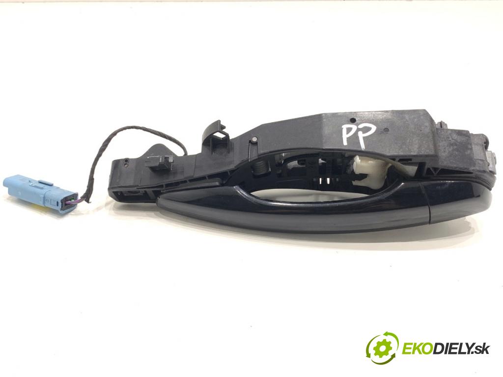 CITROEN C3 III liftback 2018 81 kW 1.2 PURETECH 110 1199 klika vnejší pravý přední část 9686433680