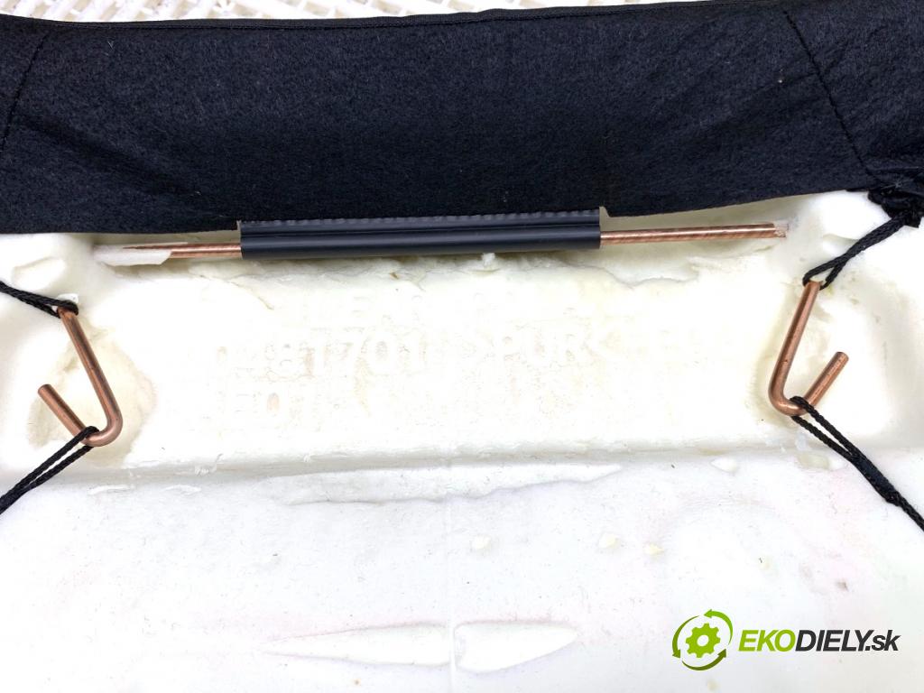 CITROEN C3 III liftback 2018 81 kW 1.2 PURETECH 110 1199 Sedadlo druhý rad