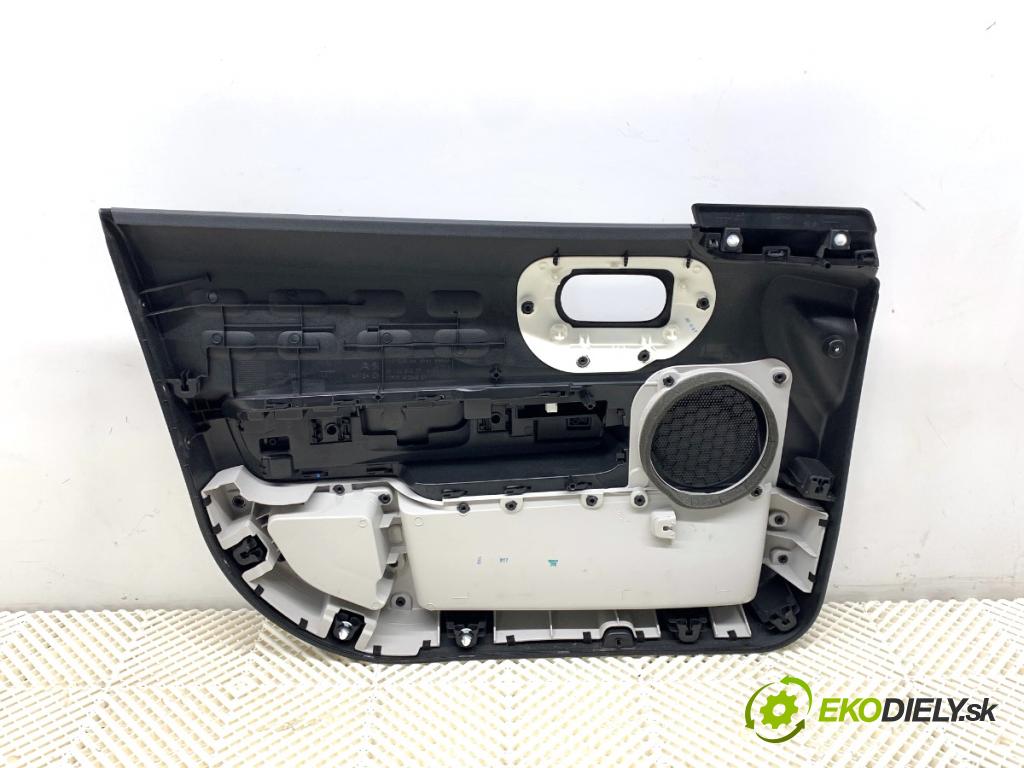 CITROEN C3 III liftback 2018 81 kW 1.2 PURETECH 110 1199 čalúnenie Dvere pravy predný