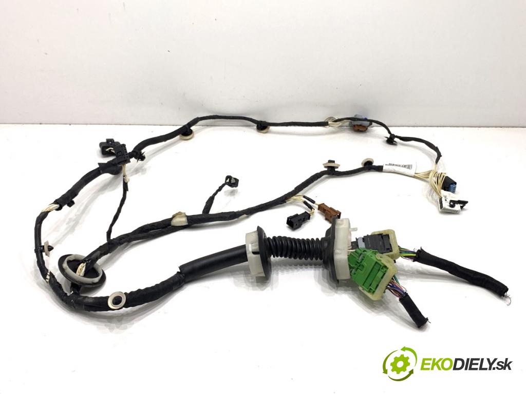 CITROEN C3 III liftback 2018 81 kW 1.2 PURETECH 110 1199 Káblovačka Dvere predný ľavy 9815543180