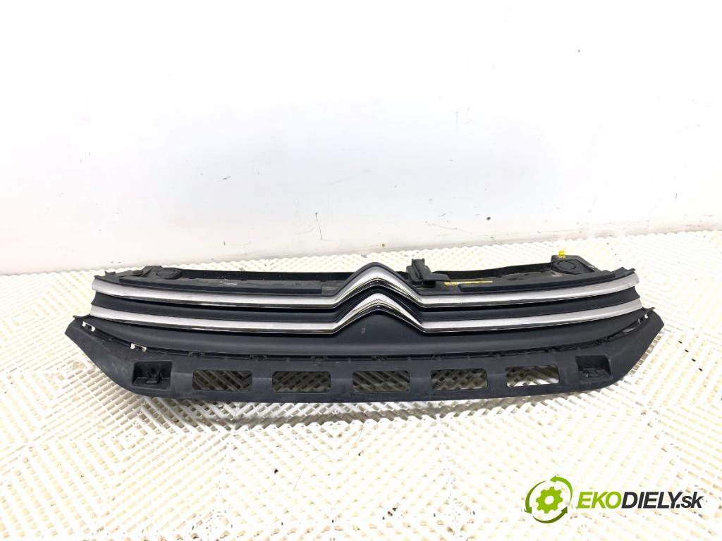 CITROEN C3 III liftback 2018 81 kW 1.2 PURETECH 110 1199 mřížka maska 9812063477 (Přední mřížka (maska chladiče))