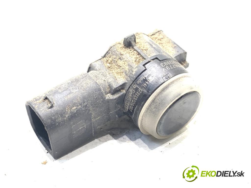 CITROEN C3 III liftback 2018 81 kW 1.2 PURETECH 110 1199 Snímač PDC 98002106779V