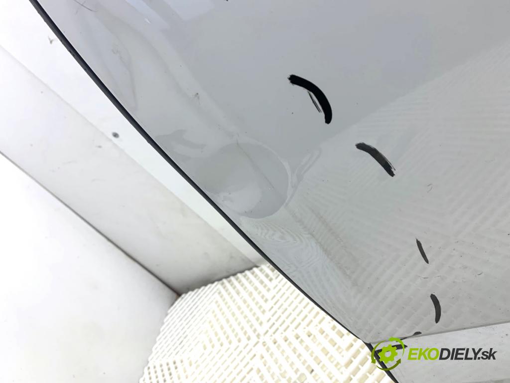 SKODA OCTAVIA III Kombi 2016 110 kW 1.4 TSI 1395 Dvere ľavy zad LF9E