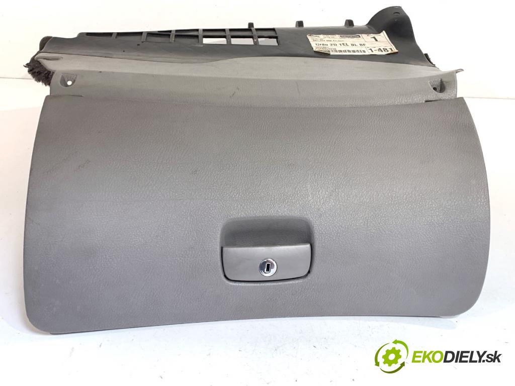 VW PASSAT B5 FL sedan 2004 132 kW 2.5 TDI 4motion 2496 Priehradka, kastlík spolujazdca  (Priehradka (kastlík))
