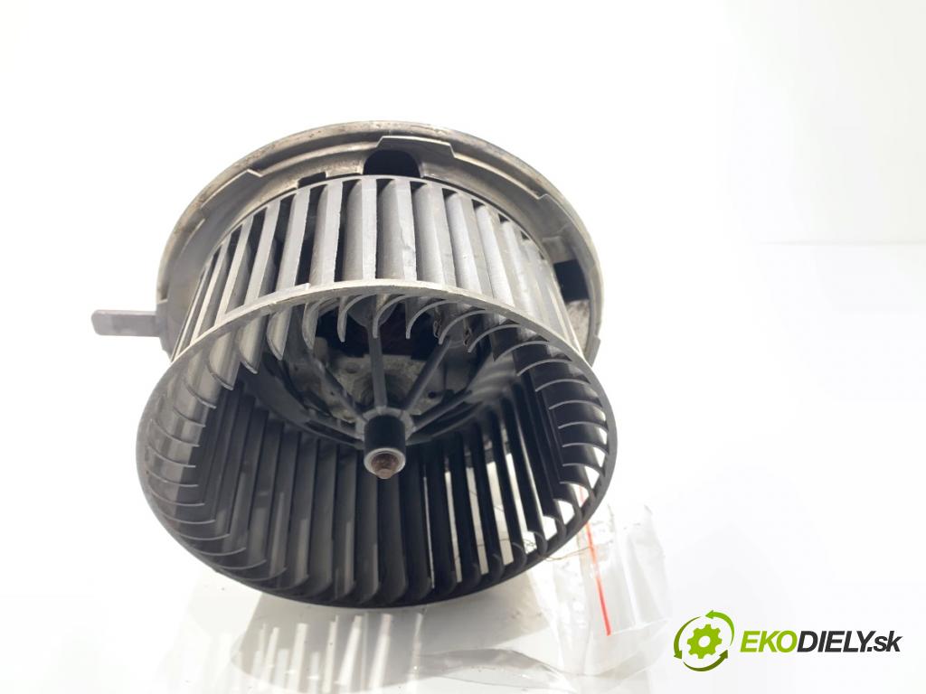 AUDI A3 8P liftback 2004 77 kW 1.9 TDI 1896 topení 1K1820015