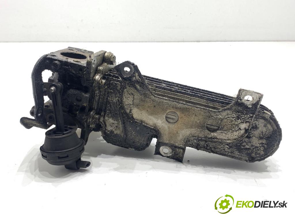 AUDI A3 8P liftback 2004 77 kW 1.9 TDI 1896 Chladič EGR 038131513D