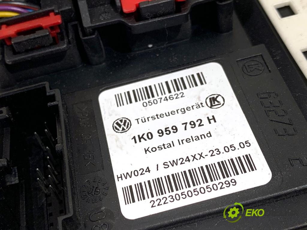 VW PASSAT B6 sedan 2005 110 kW 2.0 FSI 1984 Motor sťahovania okna pravy predný 1K0959702L 1K0959792H