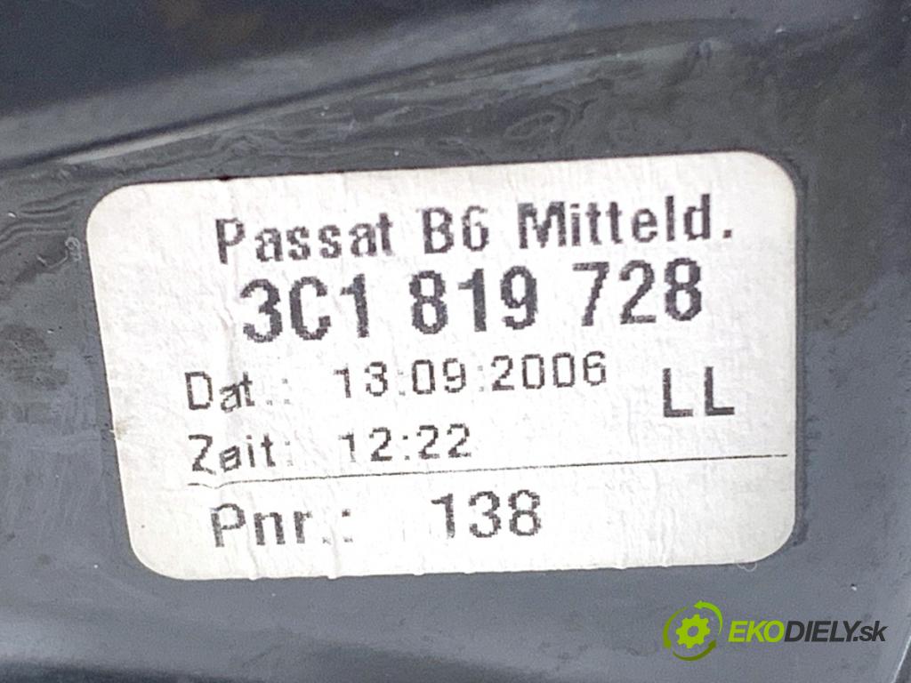 VW PASSAT B6 sedan 2005 110 kW 2.0 FSI 1984 Mriežky kúrenia predný 3C1819728