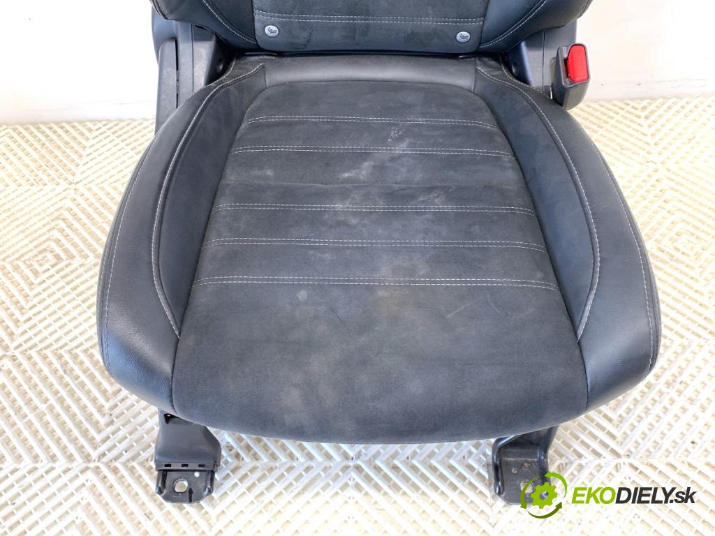 MITSUBISHI OUTLANDER III SUV 2015 89 kW 2.0 Hybrid 4WD (GG2W) 1998 Sedadlo pravy predný
