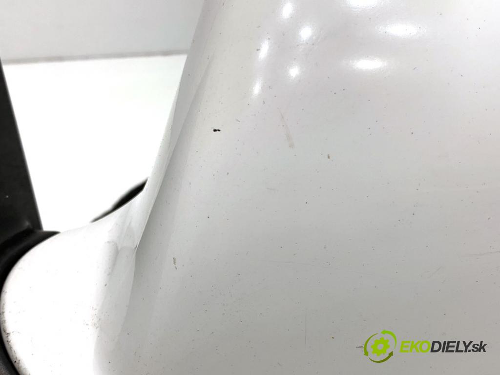 SKODA SUPERB II Kombi 2011 103 kW 2.0 TDI 1968 Spätné zrkadlo ľavy