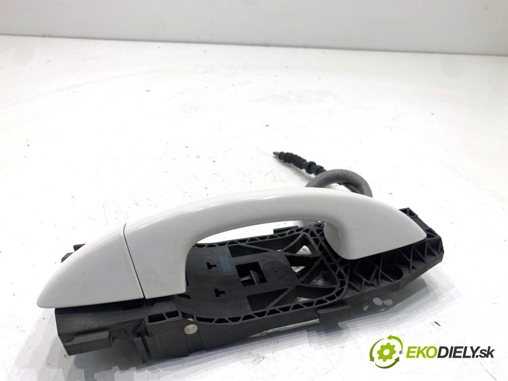 SKODA SUPERB II Kombi 2011 103 kW 2.0 TDI 1968 klika vnejší levý zadní část 