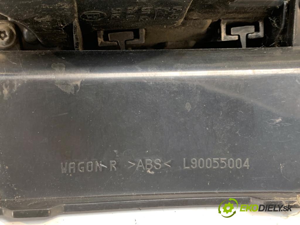 TOYOTA AVENSIS T27 Kombi 2018 108 kW 1.8 (ZRT271_) 1798 Svetlo pravy zad