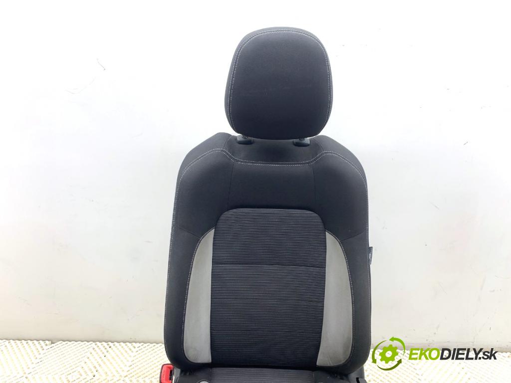 TOYOTA AVENSIS T27 Kombi 2018 108 kW 1.8 (ZRT271_) 1798 Sedadlo ľavy predný