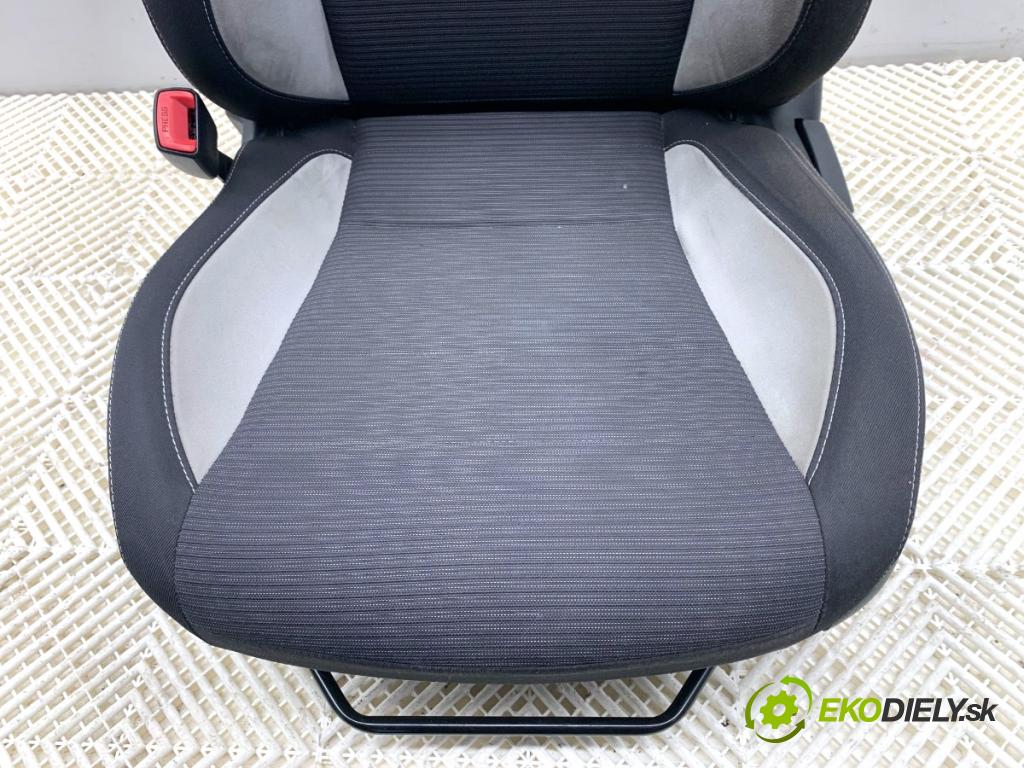 TOYOTA AVENSIS T27 Kombi 2018 108 kW 1.8 (ZRT271_) 1798 Sedadlo ľavy predný