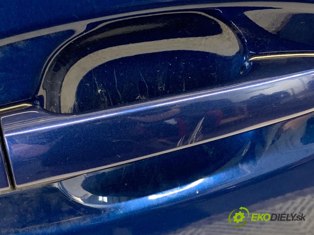 TOYOTA AVENSIS T27 Kombi 2018 108 kW 1.8 (ZRT271_) 1798 Dvere pravy predný 8T5