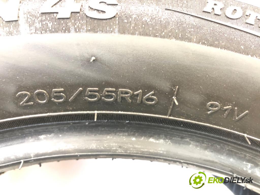 --- ---      PNEUMATIKY: PARA: VÍCENÁ SEZÓNA: 205/55 16"