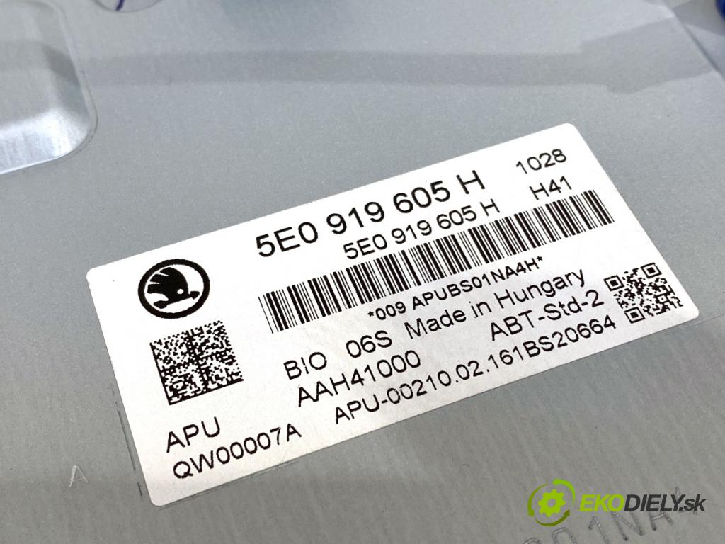 SKODA OCTAVIA III Kombi 2016 110 kW 1.4 TSI 1395 Displej 5E0919605H (Přístrojová deska)