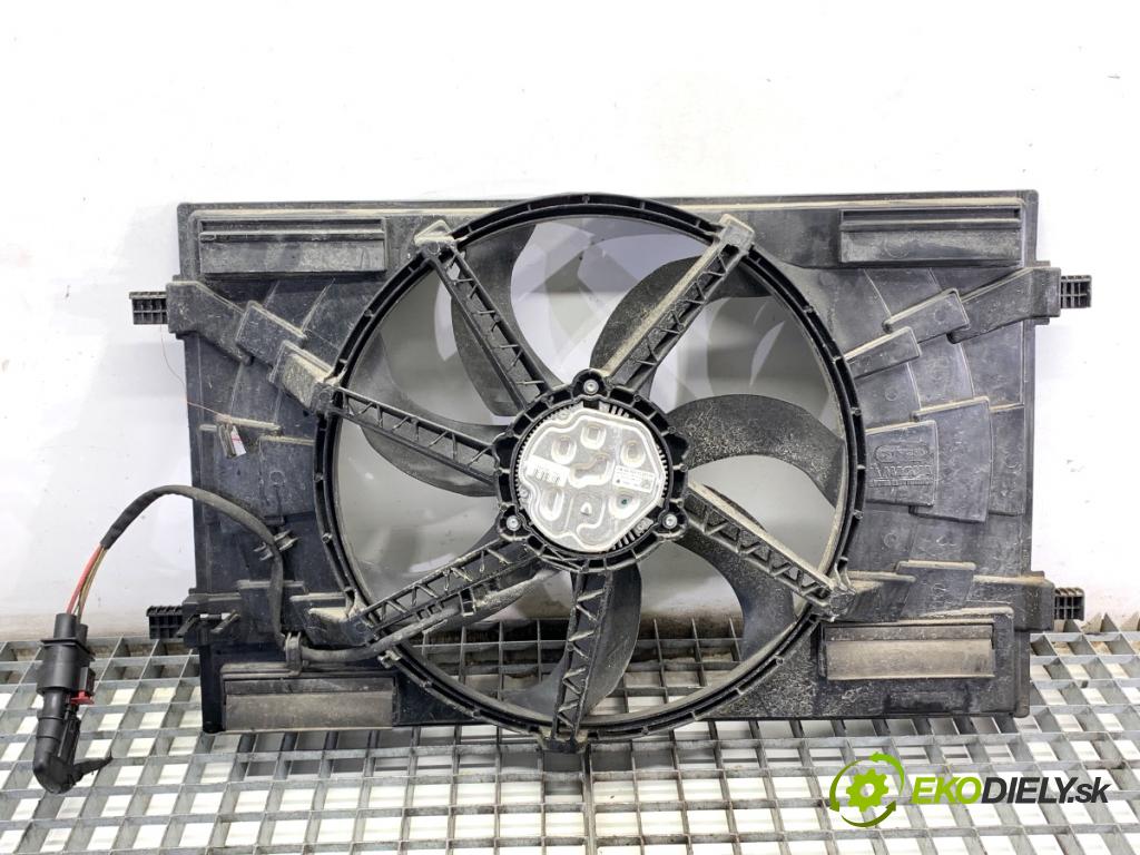 SKODA OCTAVIA III Kombi 2016 110 kW 1.4 TSI 1395 ventilátor chladiče 5Q0121205S (Ventilátor)