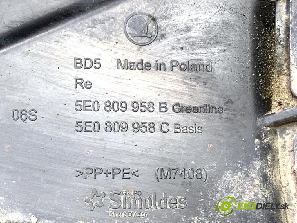 SKODA OCTAVIA III Kombi 2016 110 kW 1.4 TSI 1395 podblatník pravy predný 5E0809958B