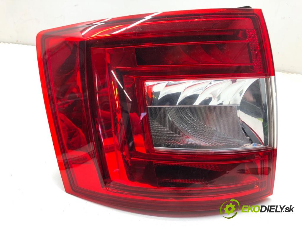 SKODA OCTAVIA III Kombi 2016 110 kW 1.4 TSI 1395 světlo levý zadní část 